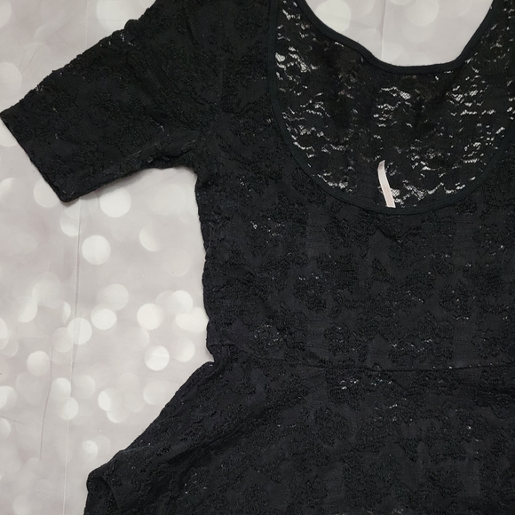 Free People Black Lace Peplum Open Back Top XS - Picture 6 of 16